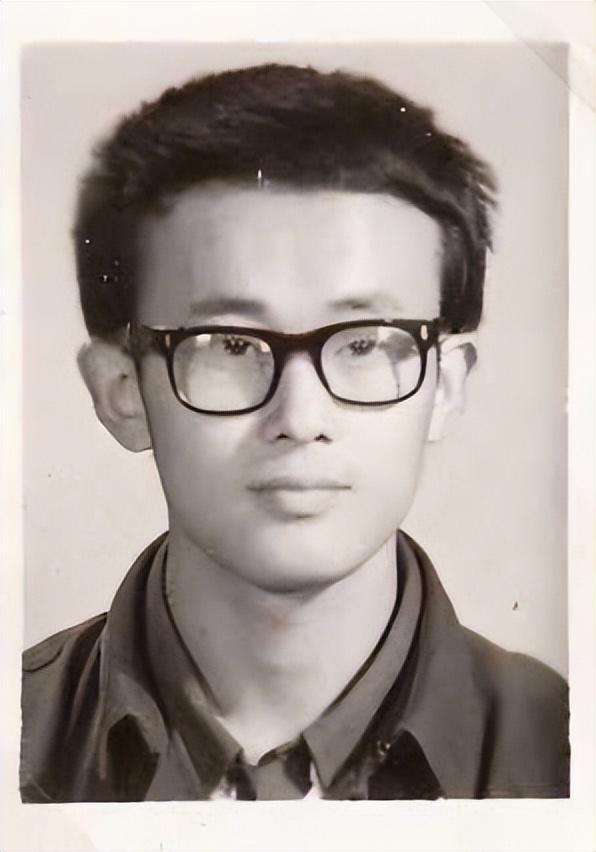 2026世界杯官方客户端-谎言被网友揭穿后，“通信专家”项立刚怒斥：你们混得不如我好