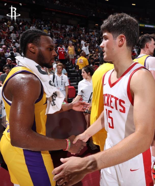 2026世界杯直播下载-斯通选对人？火箭选中1人，收获4大技能，补强2个位置，解放3核心